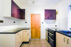 Photo 31- click for photo gallery